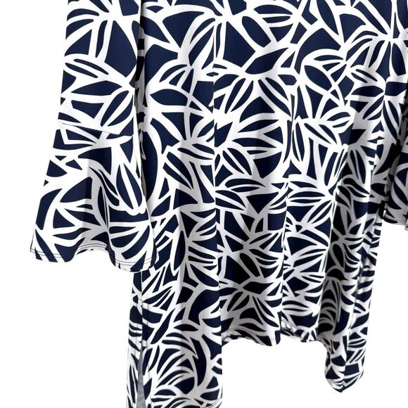 Slinky Brand Sz PM Petite Medium White Navy Blue Stretchy Blouse Shirt Top - Picture 4 of 7